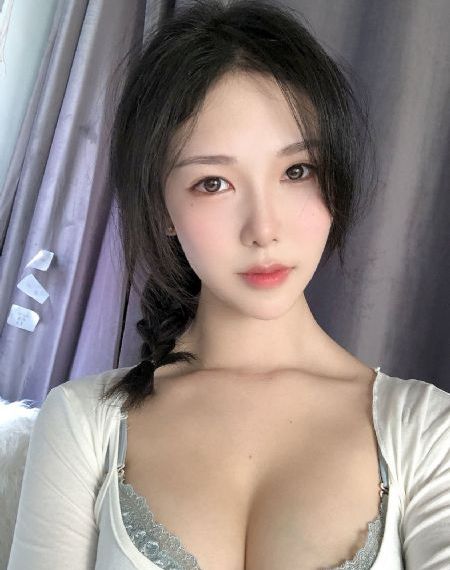 啊嗯不要视频_HD日韩电影在线