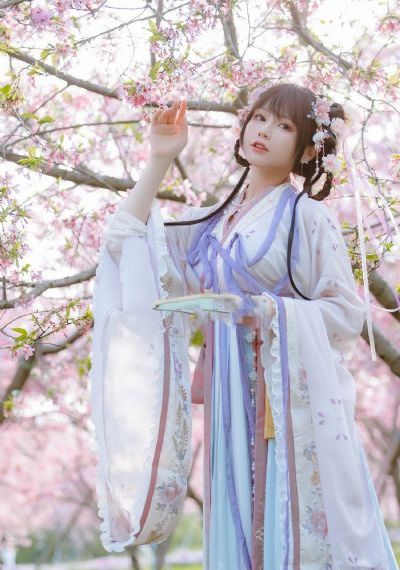 春草电视剧爱奇艺在线播放_最近手机在线观看